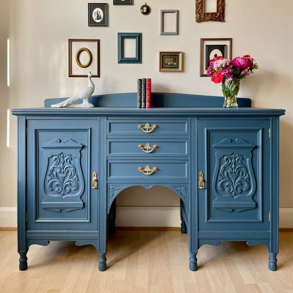 Antique Solid Oak Carved Sideboard Cabinet Buffet 