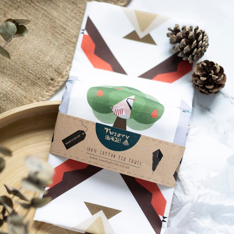 Christmas Tea Towel - Days of Christmas - 5 Gold Rings, 4 Calling Birds, 3 Frenc