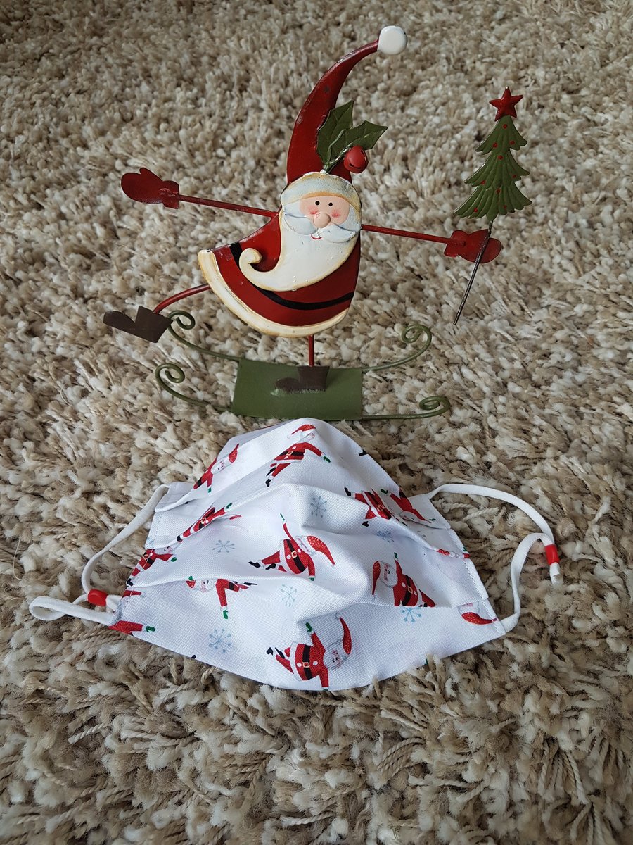 Adult festive face covering – Dancing Santa print