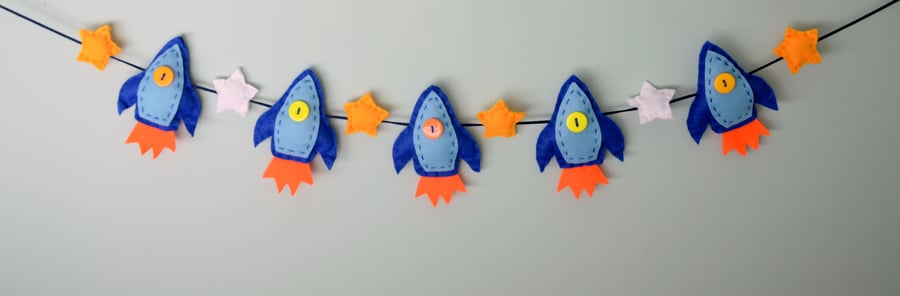 Rocket Garland
