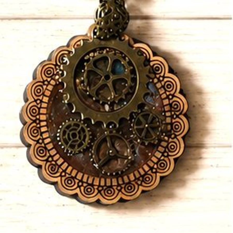 steampunk pendand Necklace 