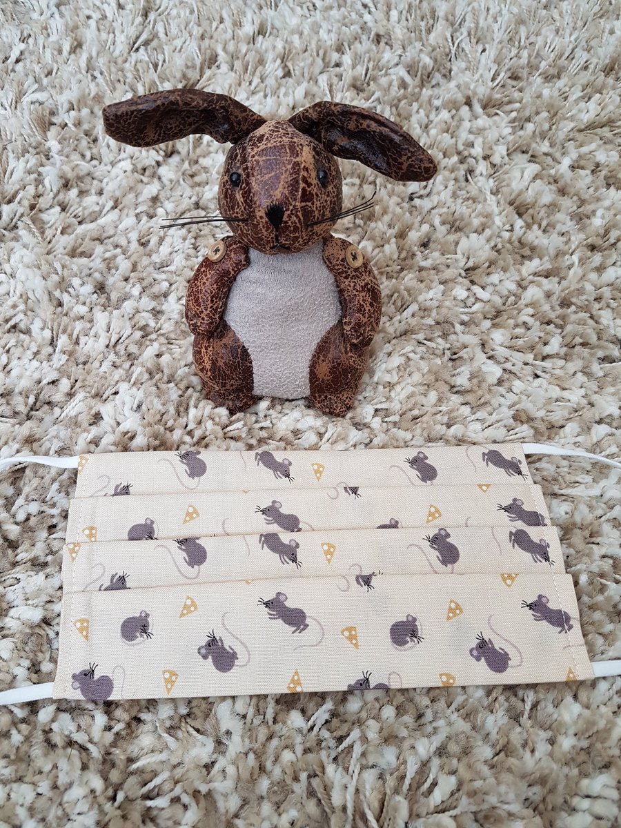 Adult face covering – Mice and cheese print 