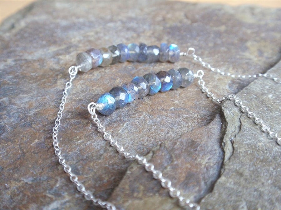 Labradorite necklace and bracelet jewellery set, a simple christmas gift