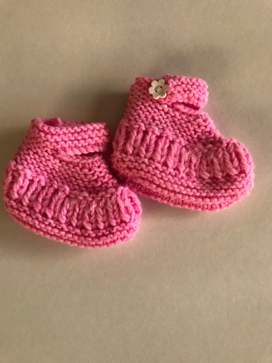 Pretty pink hand knitted Mary Jane baby shoes