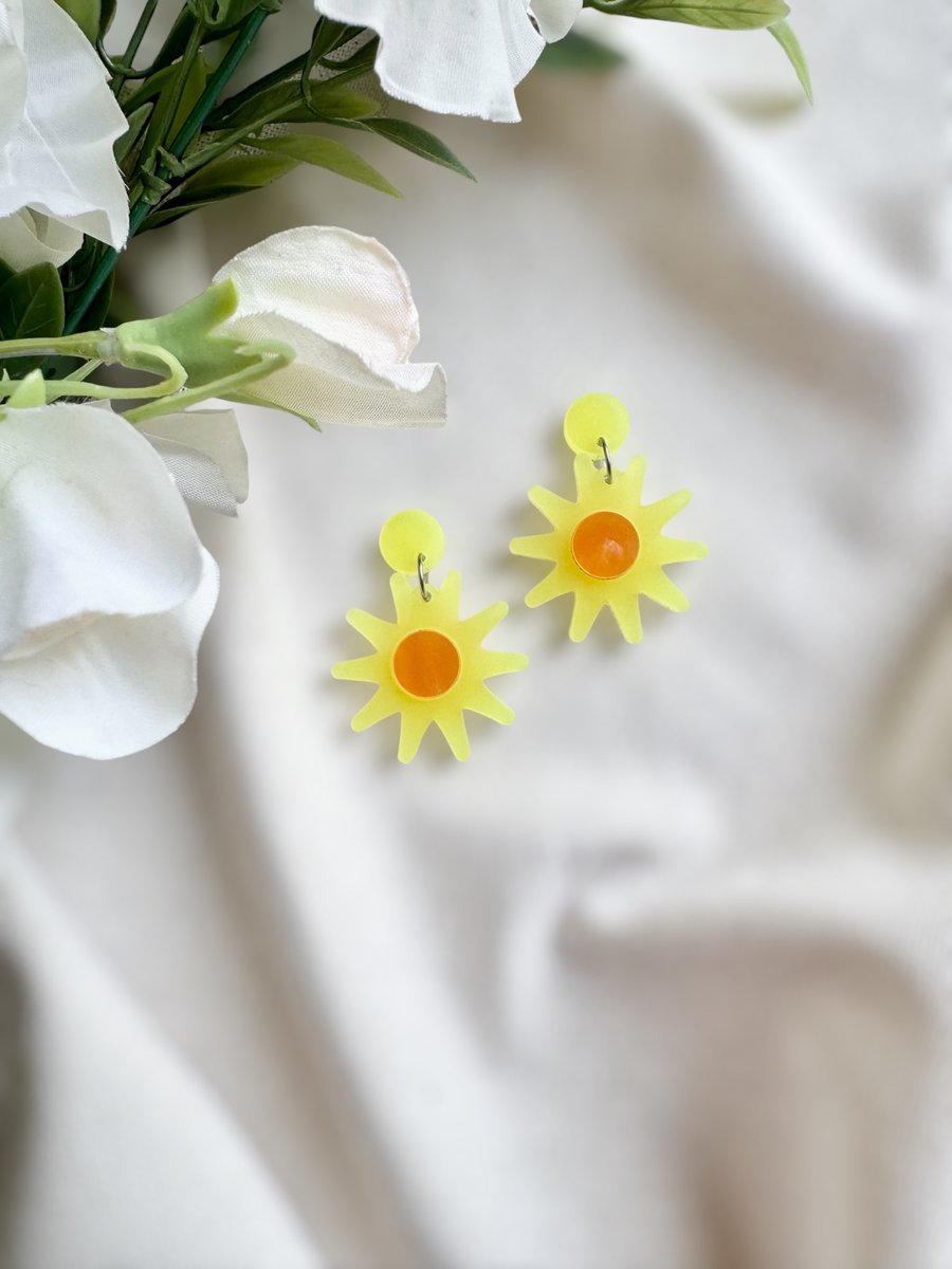 Yellow Sunburst Acrylic Earrings - Orange Shimmer Sunshine Dangles