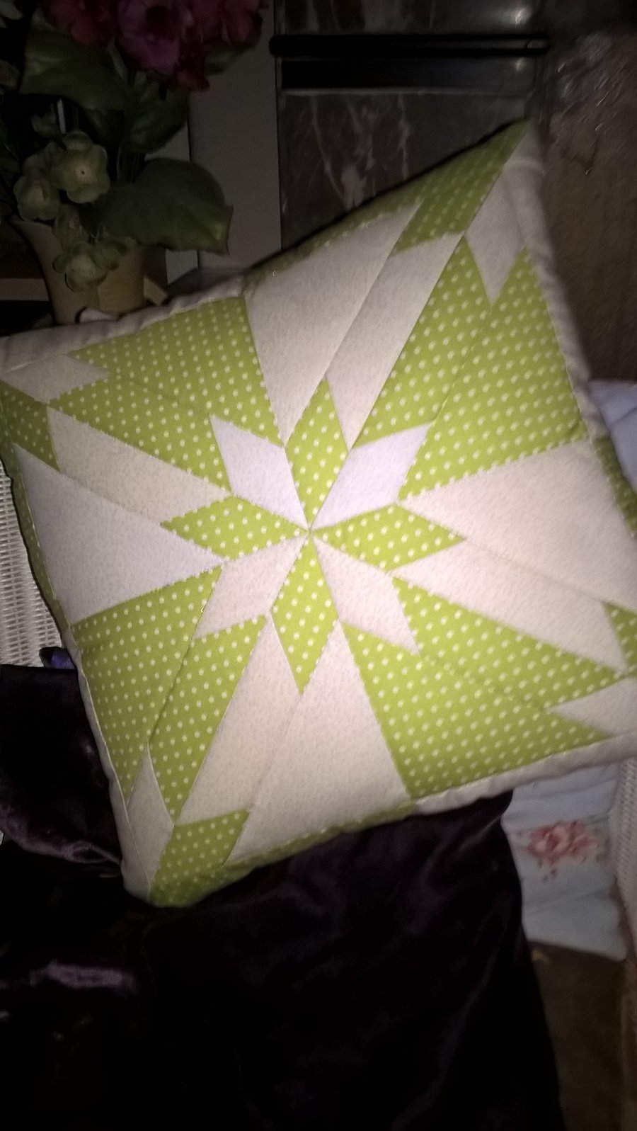 Green and Cream Hunters Star Patchwork Cushion