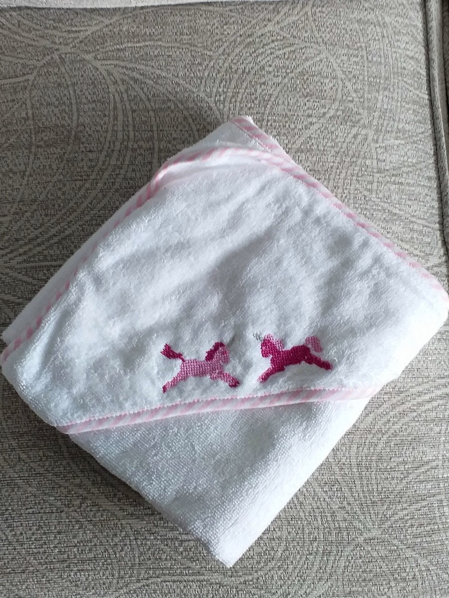 Unicorn Hooded Towel