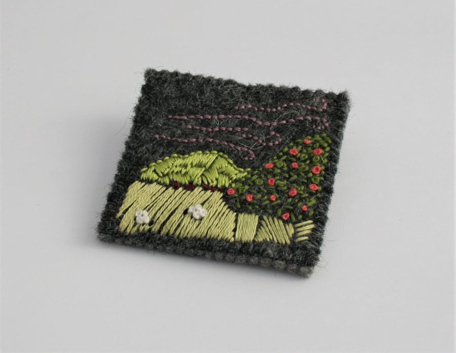 English Countryside Landscape Embroidered Brooch