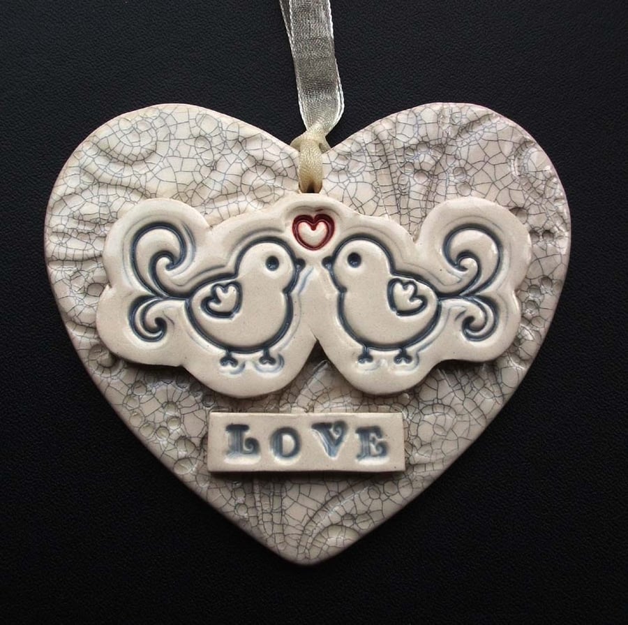 Valentines ceramic heart decoration 