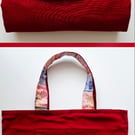 Red foldable shopping bag with drawstring 