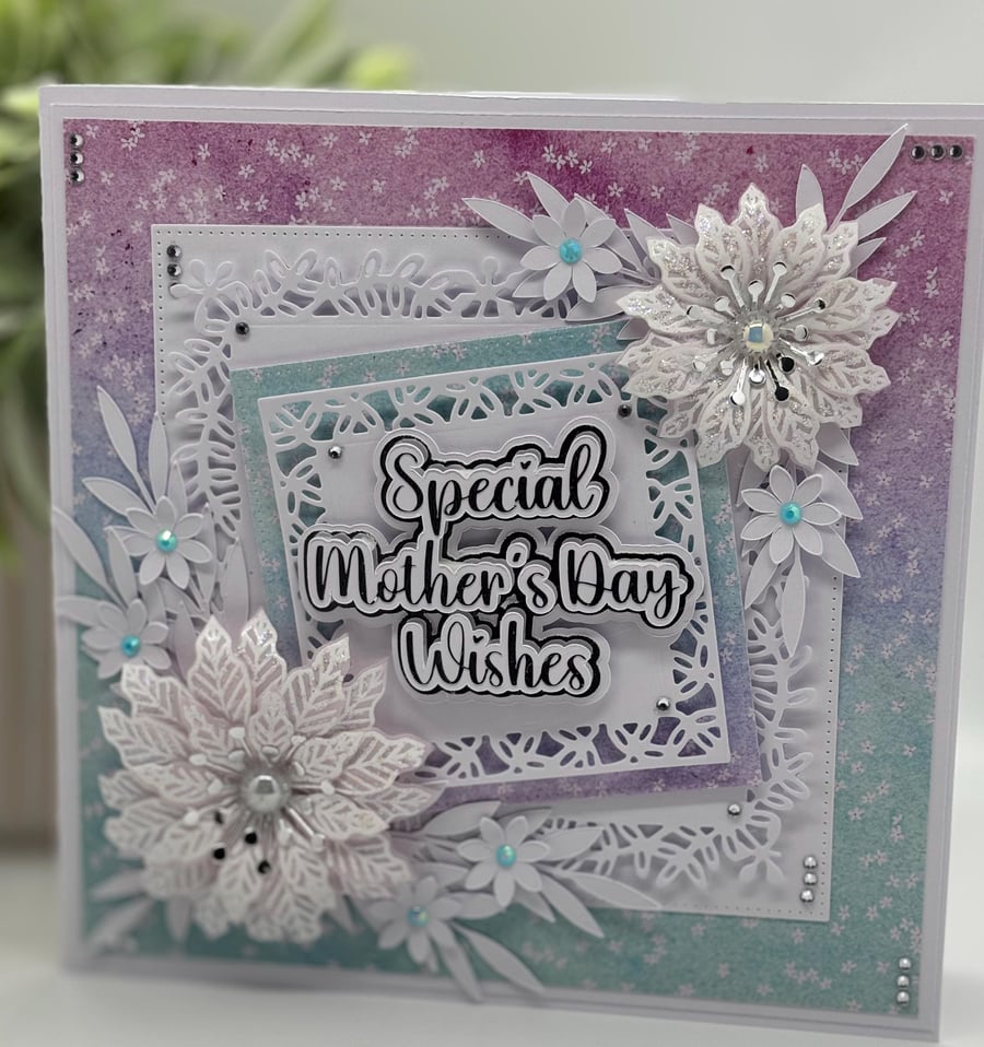 NEW Luxury 7 x 7 traditional standing Mothers Day Cards