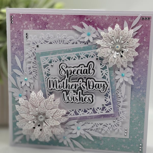 NEW Luxury 7 x 7 traditional standing Mothers Day Cards