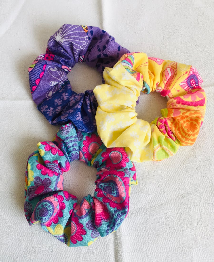 Colourful Set of Scrunchies, Hair Scrunchies, Hair Accessories, Gift Ideas.