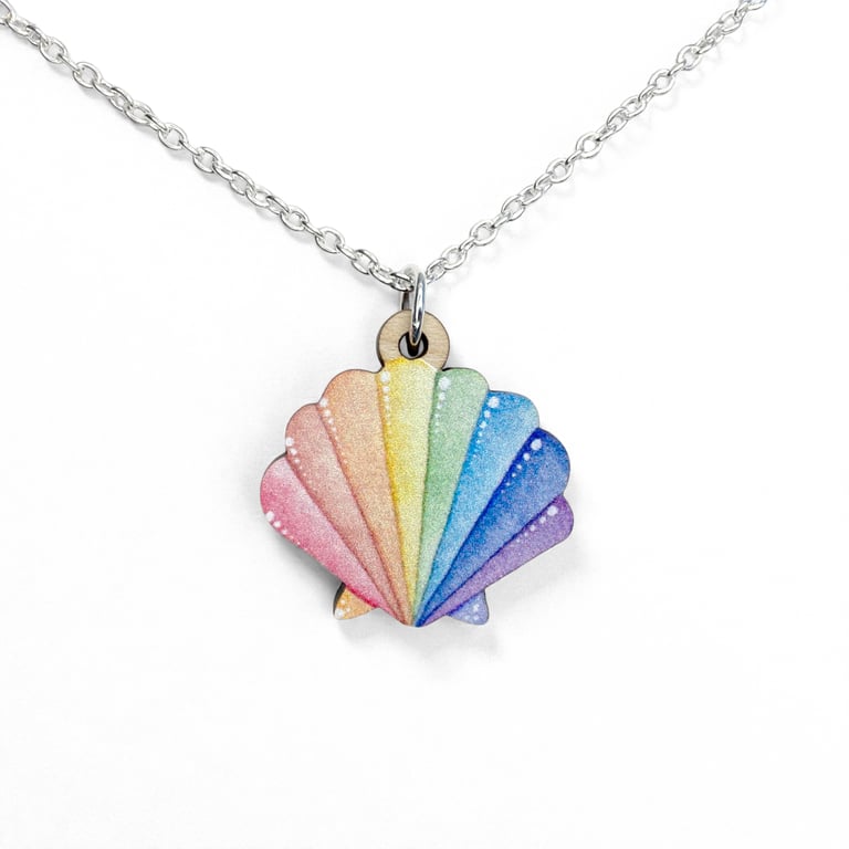 Scallop Shell Necklace. Wooden Pendant. Sterling Silver Seaside Jewellery.
