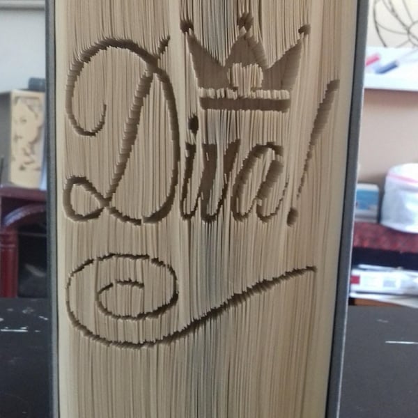 Diva! with Crown CUT & FOLD Book Folding Pattern - EMAILED PDF PATTERN