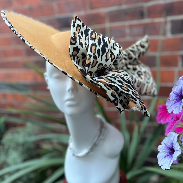 Ascot hat, Wedding Hat, Hat for the Races, hats special occasions 