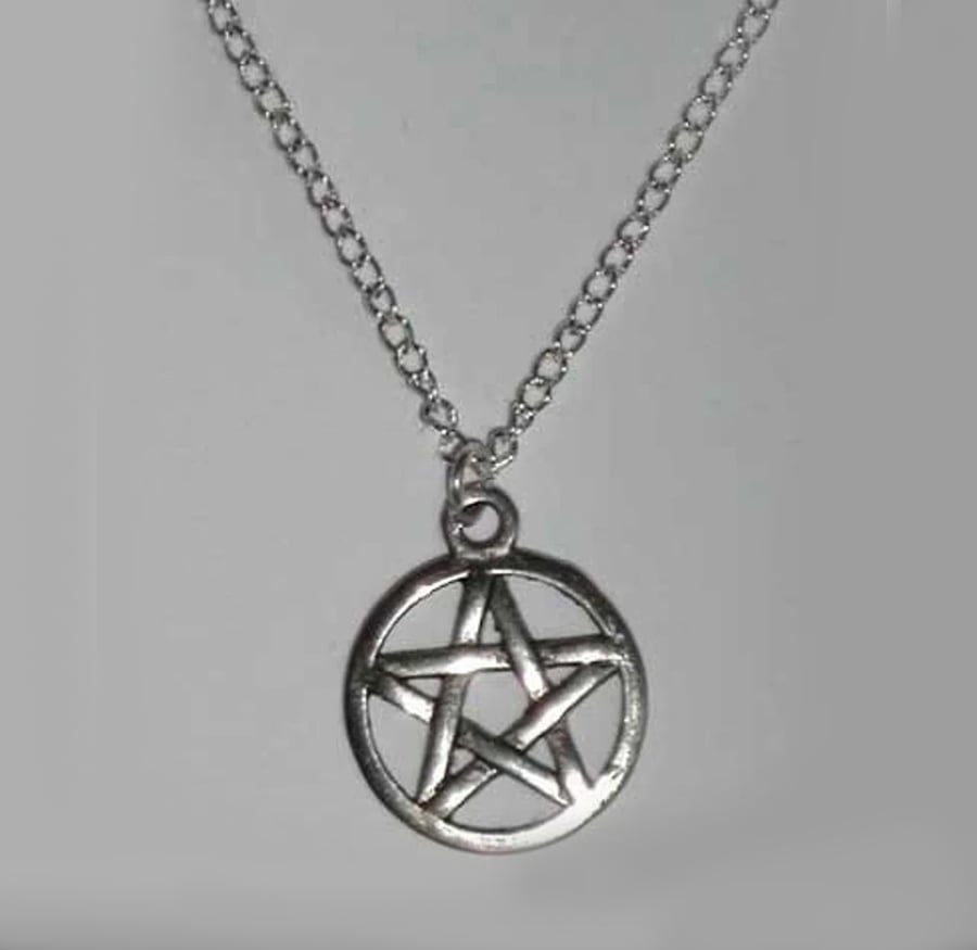 Silver Plate Small Pentagram Pentacle Necklace Wicca Pagan