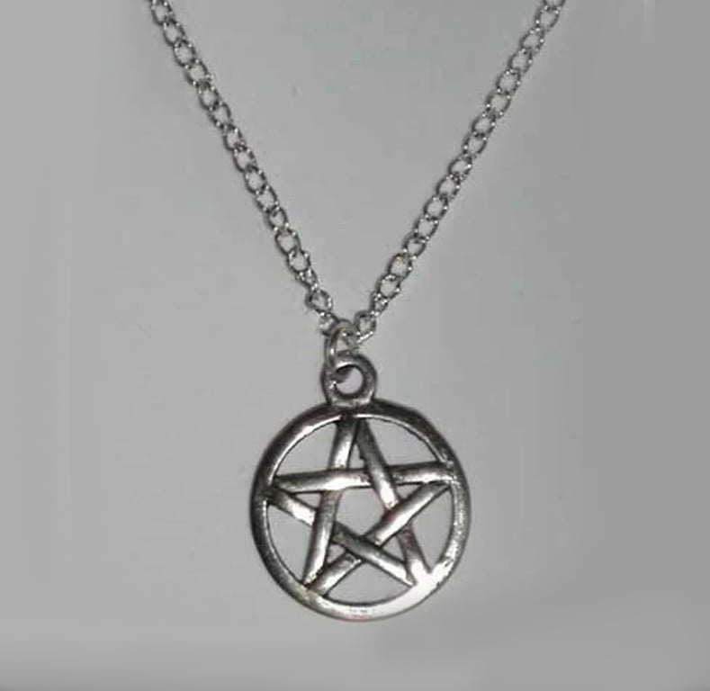 Silver Plate Small Pentagram Pentacle Necklace Wicca Pagan