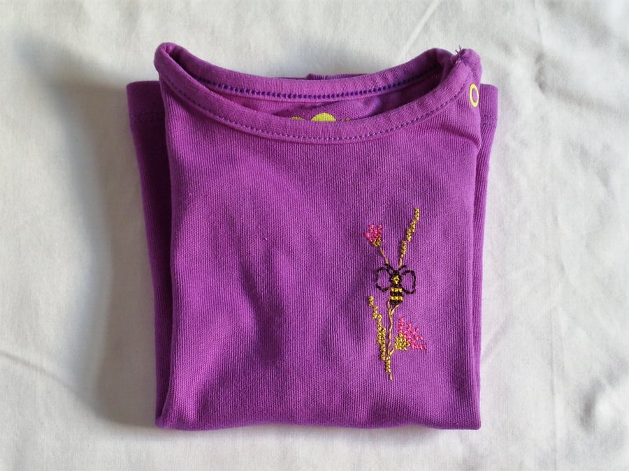 Purple Bee T-shirt Age 6-9 months