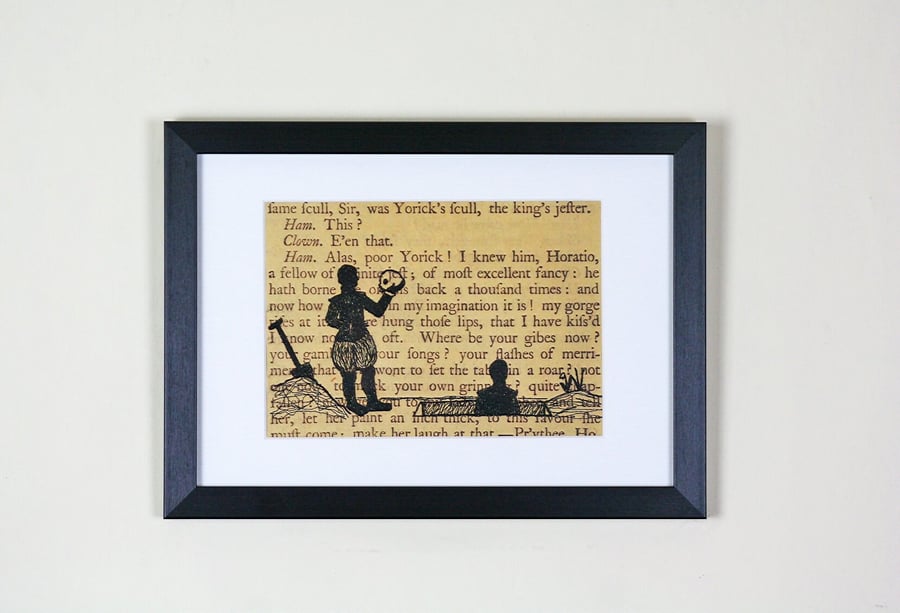 Classic Literature - Shakespeare's Hamlet Silhouette Framed Large Embroidery 