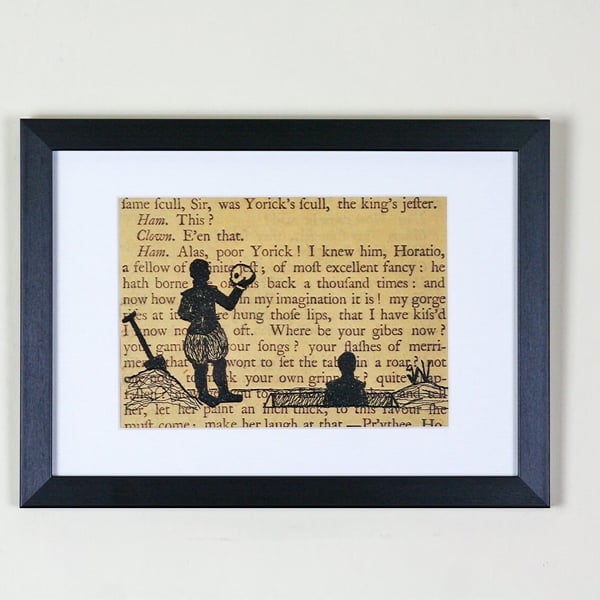 Classic Literature - Shakespeare's Hamlet Silhouette Framed Large Embroidery 