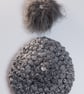 Hat and made crochet puff stitch with handmade faux fur detachable pompom grey - Image 6