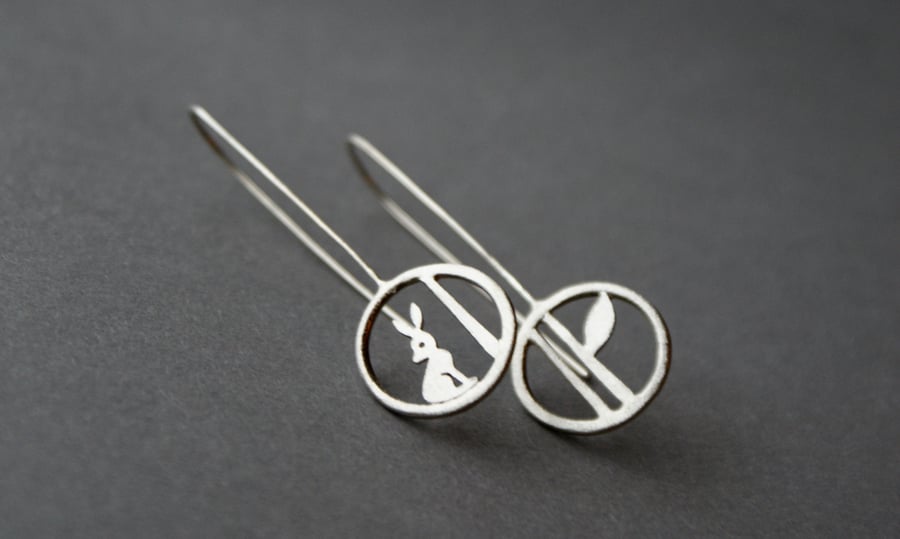 Edge of the woods silver hare drop earrings