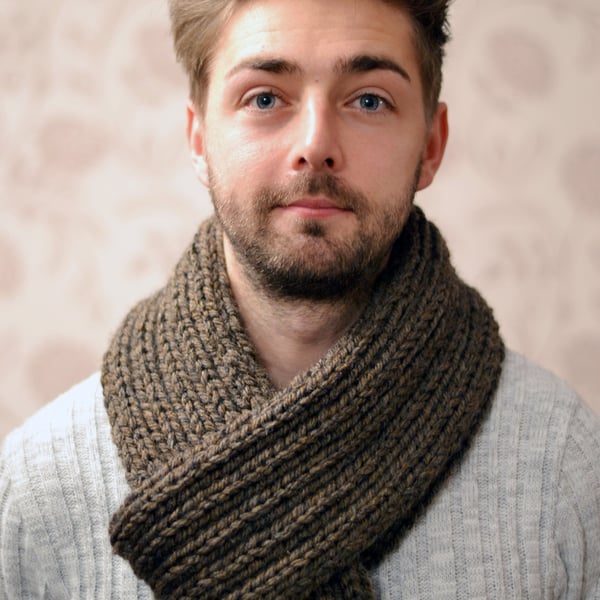  Knitted Scarf Unisex Super Chunky Ribbed
