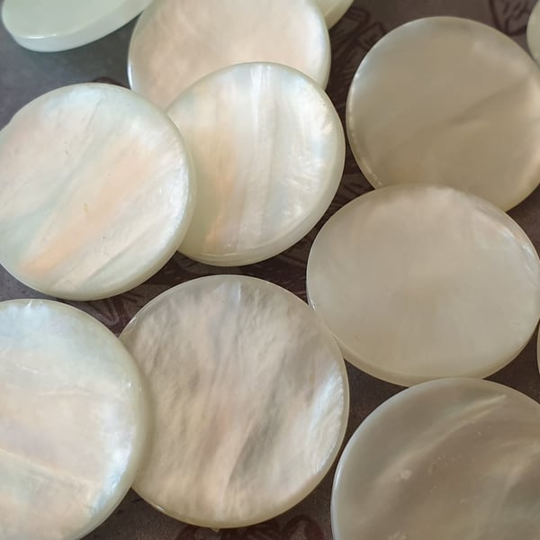 78" 23mm 36L Polyester Pearl Shank Buttons Rare now