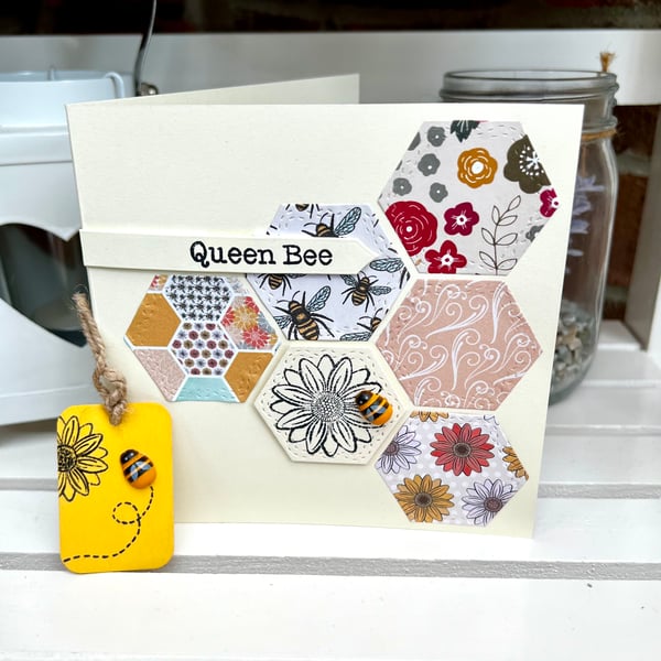 ‘Queen Bee’ Card & Wooden Gift Tag Decoration