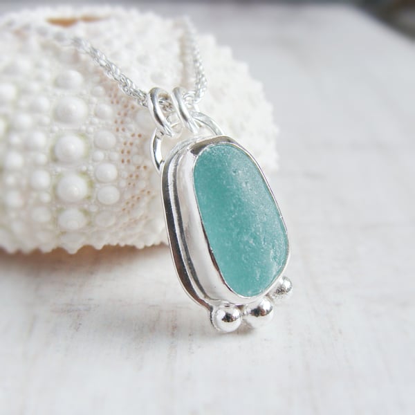 Sterling Silver Seaham Sea Glass Pebble Pendant Necklace Teal Blue No.1