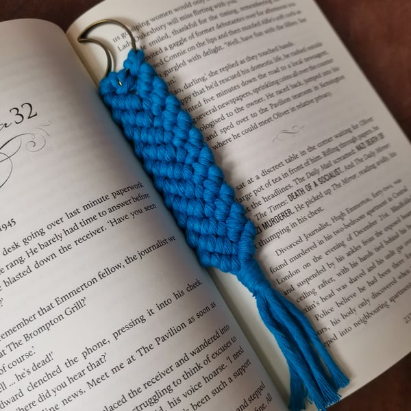 Bookmark - boho macrame, for booklover, blue crescent moon FREE UK P&P