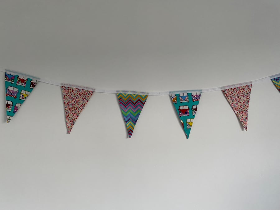  Campervan Bunting. (025)