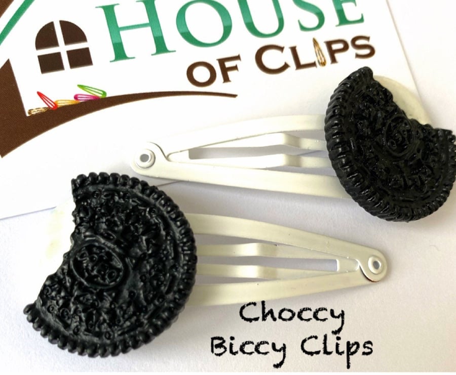 Choccy Biccy Hair Clips x2 - Biscuit Barrettes - Biscuit Hair Clips - Fun Hair C