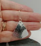 Textured triangle pendant sterling silver Lana - Image 2