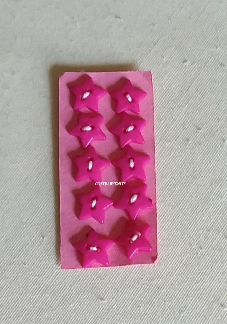 Cerise pink star buttons