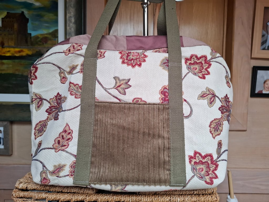 Floral tapestry carpet bag