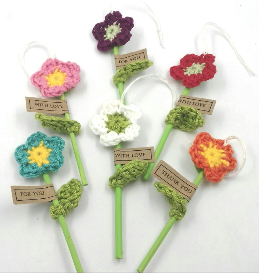 Six Floral Crochet Gift Tags  