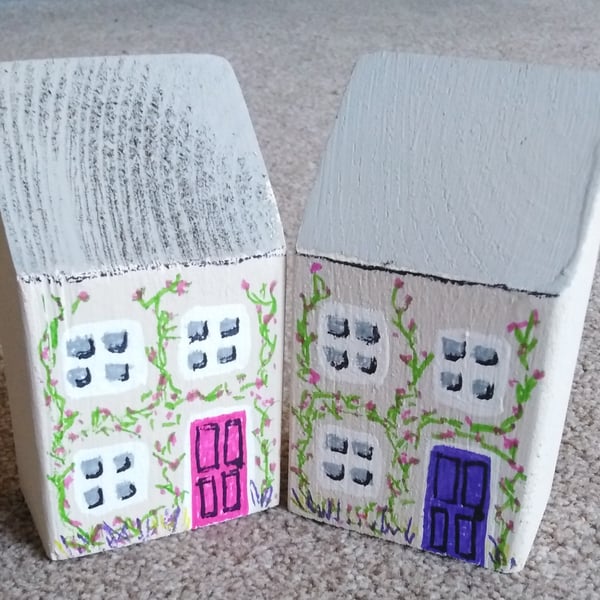 Miniature wooden cottage