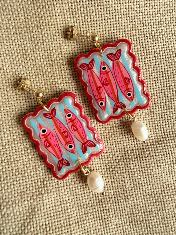 Colourful Sardine Scallop Tile Pearl Earrings