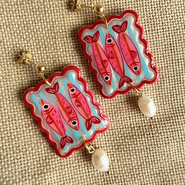 Colourful Sardine Scallop Tile Pearl Earrings