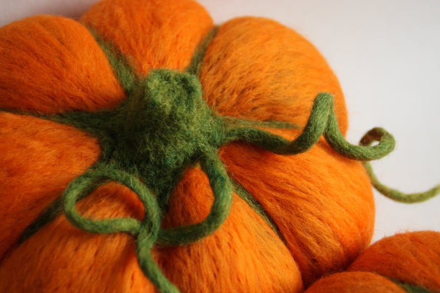 Large Needle Felted Pumpkin - Autumn table decoration WITH TWIZZLES!