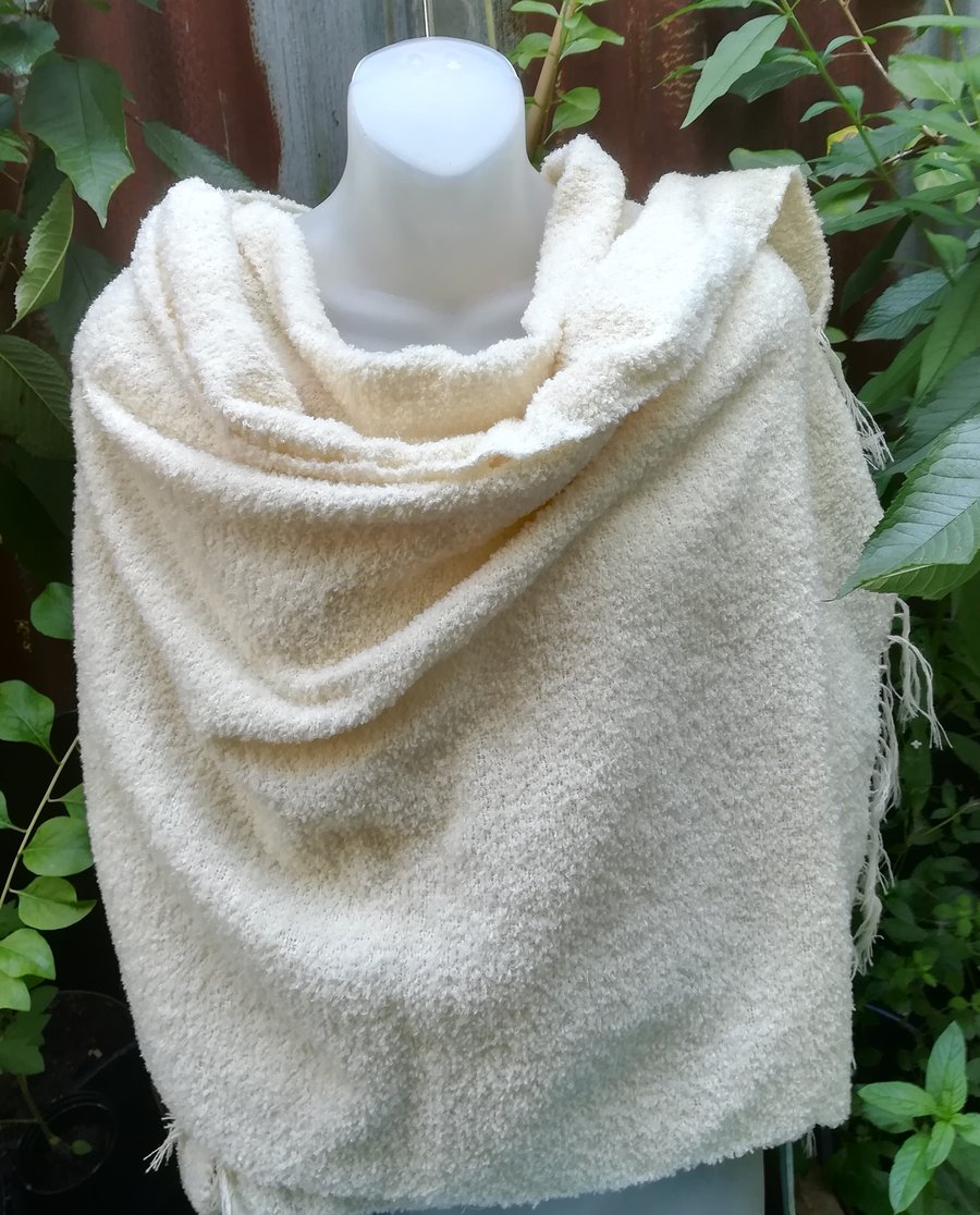 shawl premium