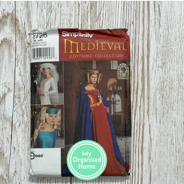 Simplicity 8728 Martha McCain Medieval Costume Collection sewing pattern