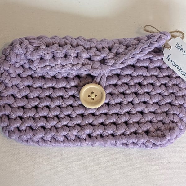 Handmade crochet purse made with lilac t-shirt yarn 