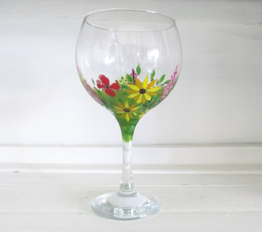 Hand Painted Balloon Gin & Tonic Glass - Summer Meadow