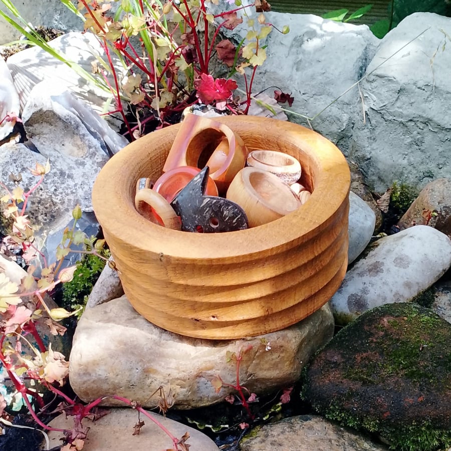 Beech Wood Small bowl with grooves.