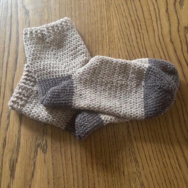 Pair of faun and grey crochet socks UK size 6-7 in recycled wool mix yarn