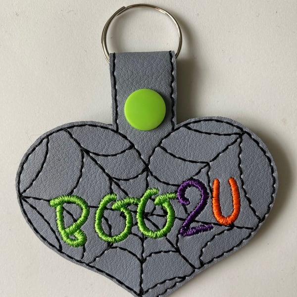 888. Boo 2 U keyring.