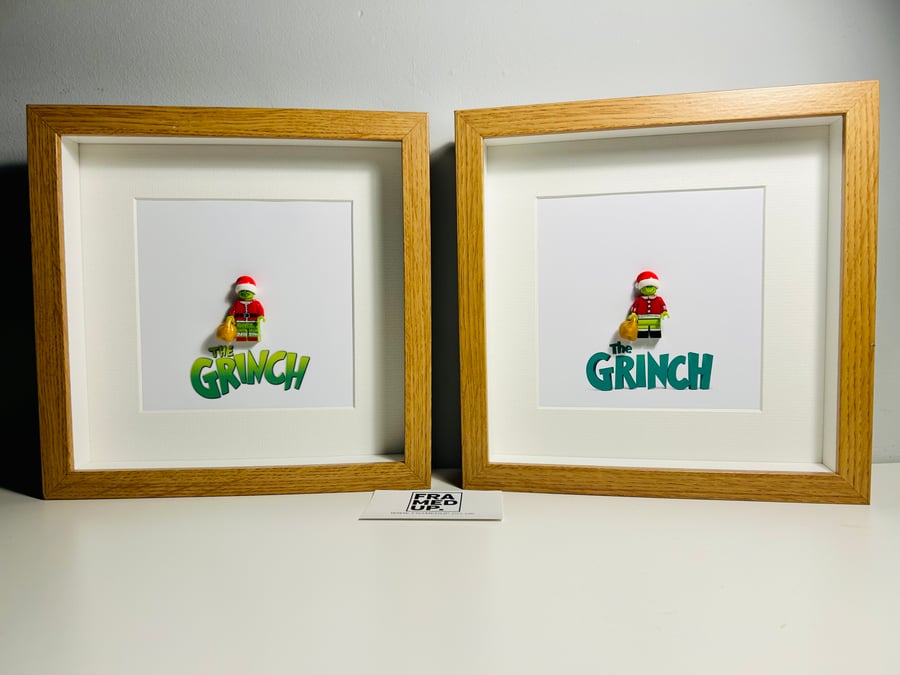 THE GRINCH - Framed custom minifigure - Awesome artwork